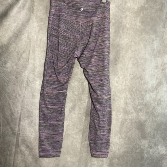 Lululemon High Times Pant Space Dye Camo Violet Black Grape Workout Size 8 - Picture 4 of 4